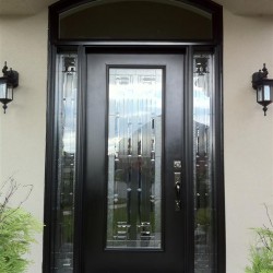 Door with transom