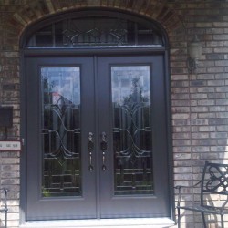 double door with decorative segment